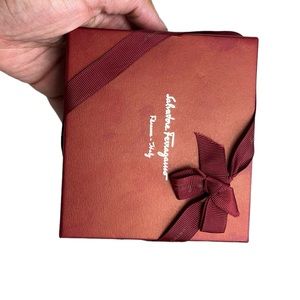 salvatore ferragamo men’s wallet